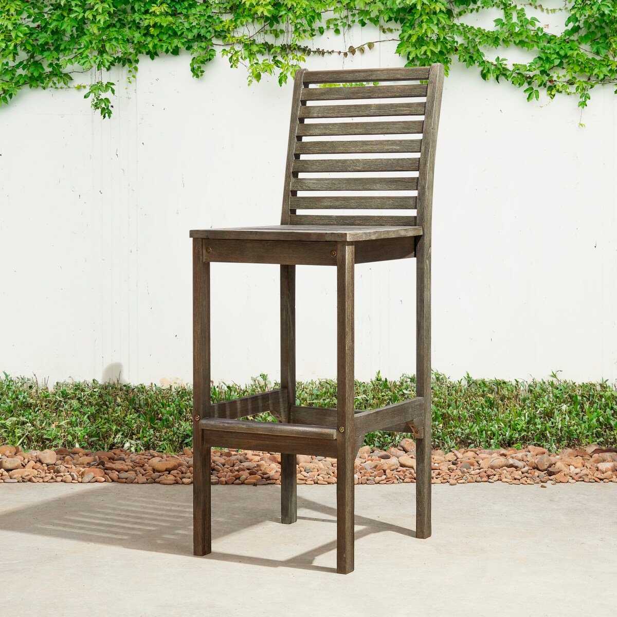 Ensemble de salle à manger avec table de bar et chaises en bois Emilio