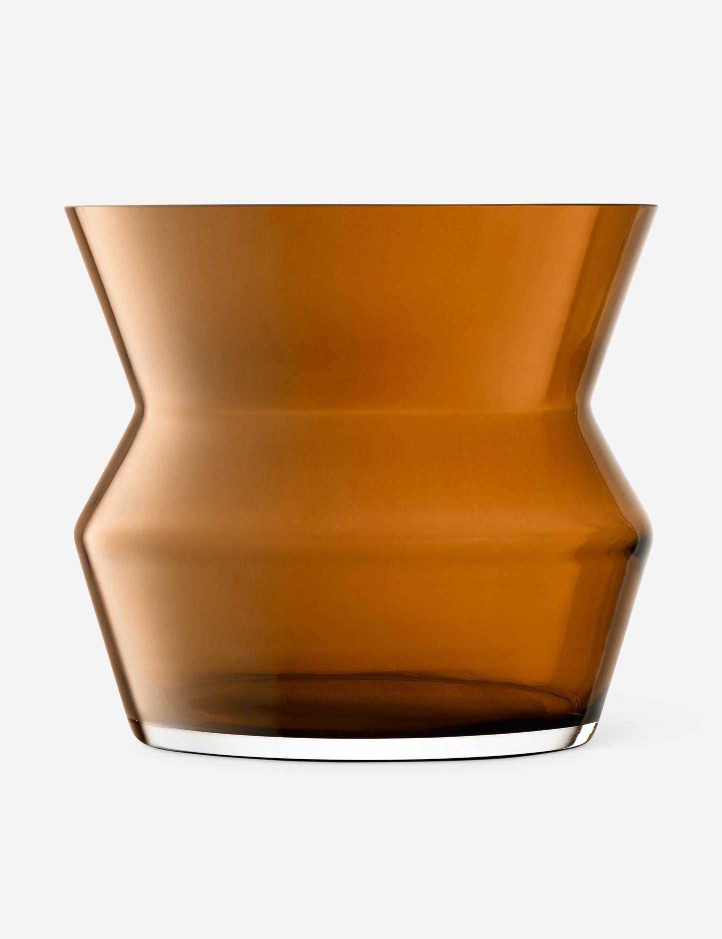 Vase sculpté par LSA International