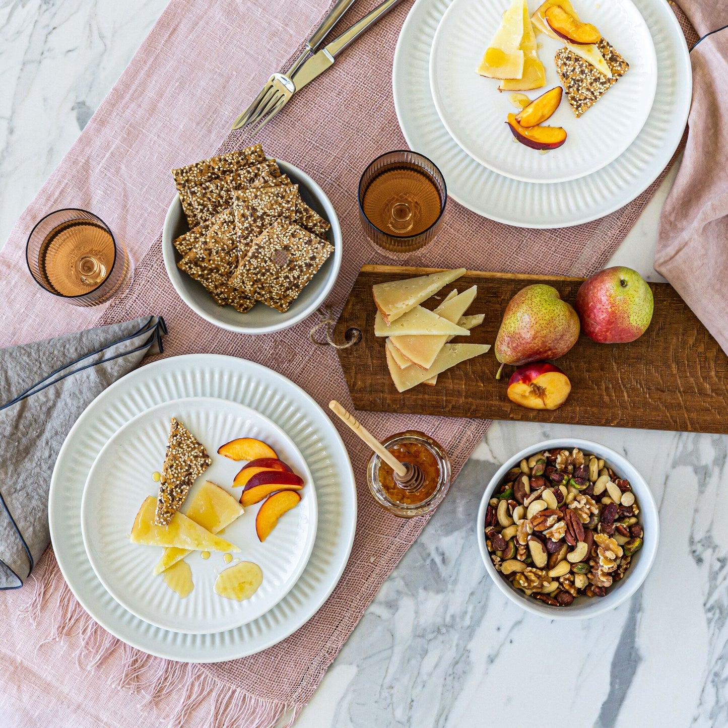 Service de table cannelé en porcelaine blanche Over and Back, 24 pièces