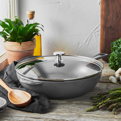 Poêle quotidienne en fonte STAUB de 2,9 pintes avec couvercle en verre